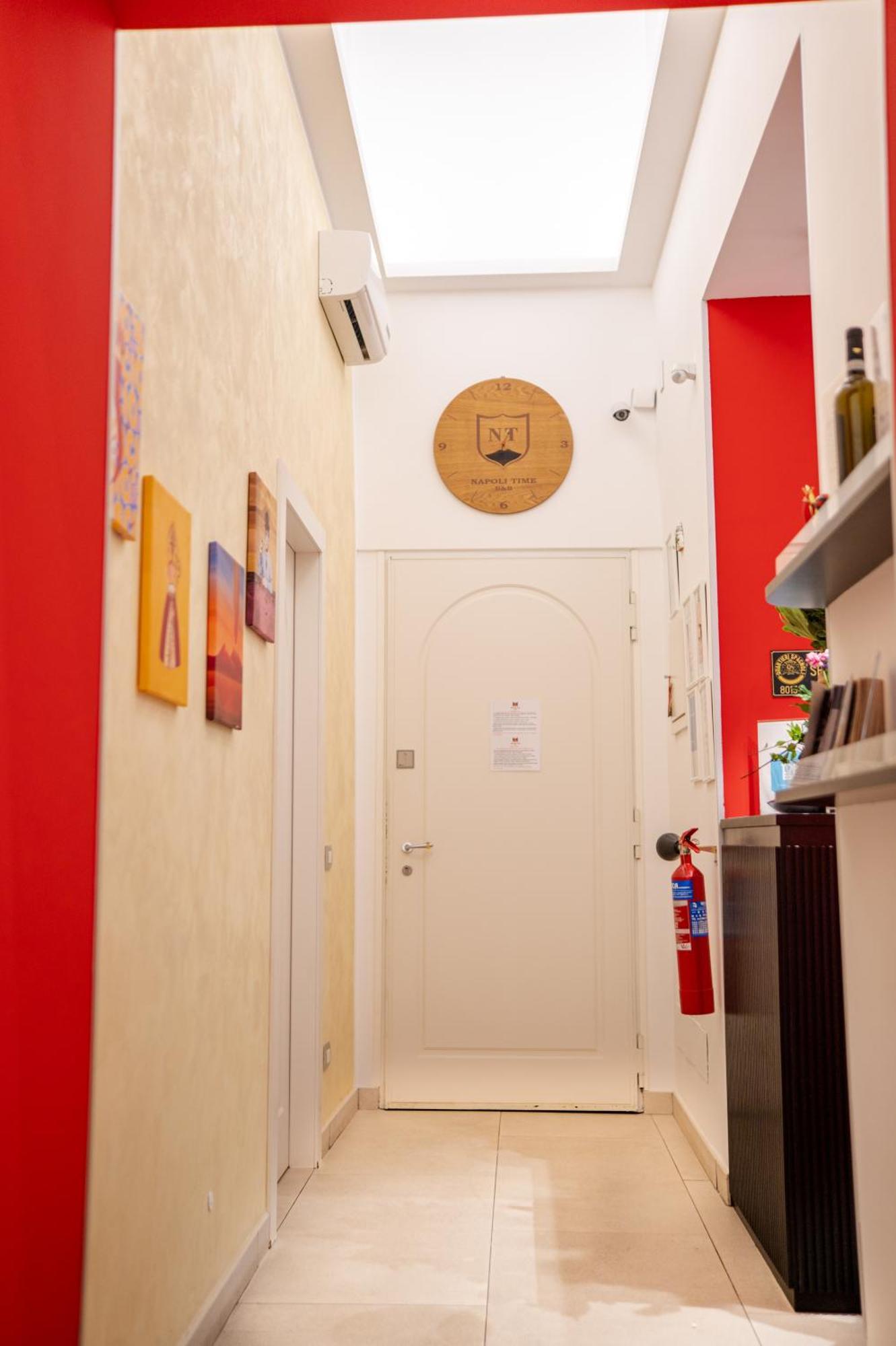 B&B Napoli Time Экстерьер фото