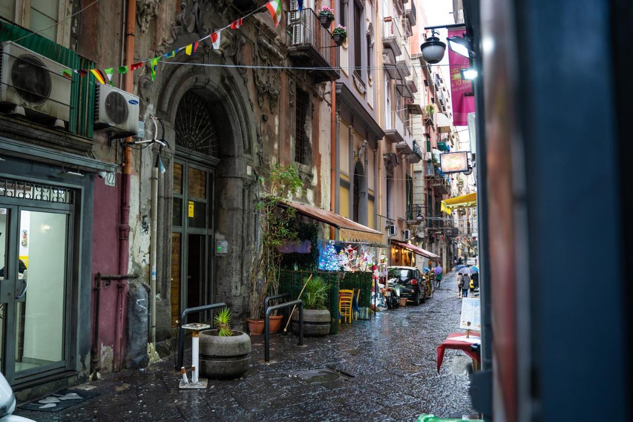B&B Napoli Time Экстерьер фото